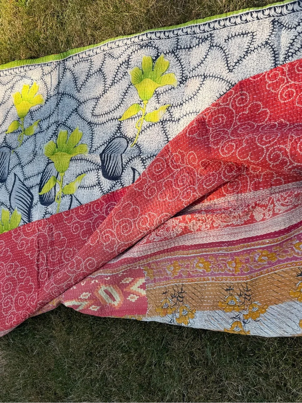 Vintage Handmade Kantha Quilt Blanket - Reversible Boho Cotton Throw